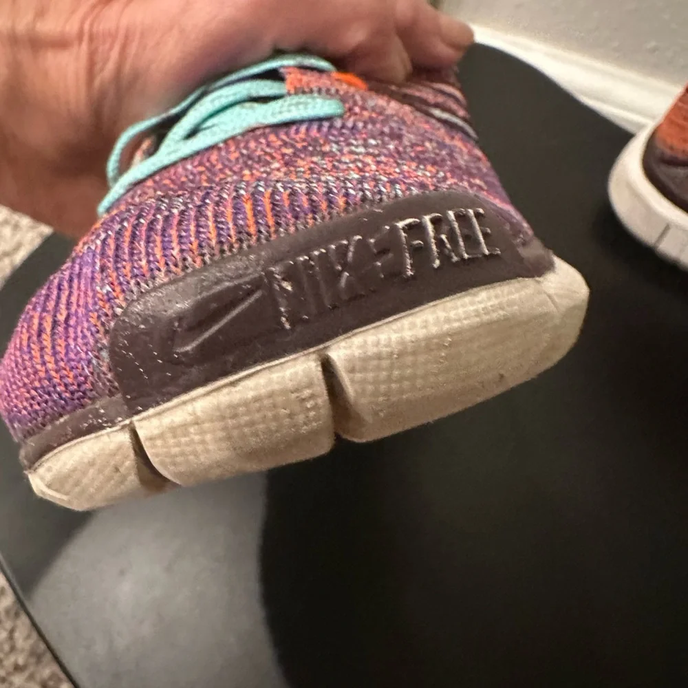 Nike Flyknit Chukka Multicolor Knit Sneakers Teal Laces Purple Swoosh Women’s 8